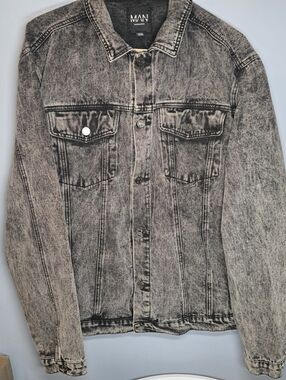 boohooMan Dark Acid Washed Classic Denim/Jean Trucker Jacket-Mens XXL-Black/Grey